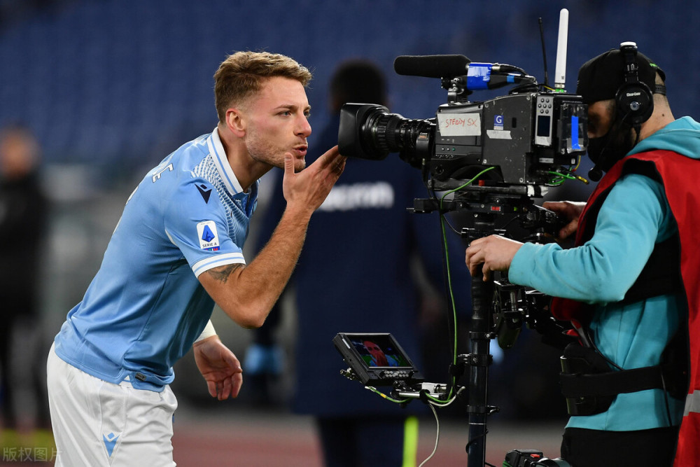 关于尤文巨星伤愈复出即破门，全场球迷沸腾，深圳如何登录继续注意女人.的信息