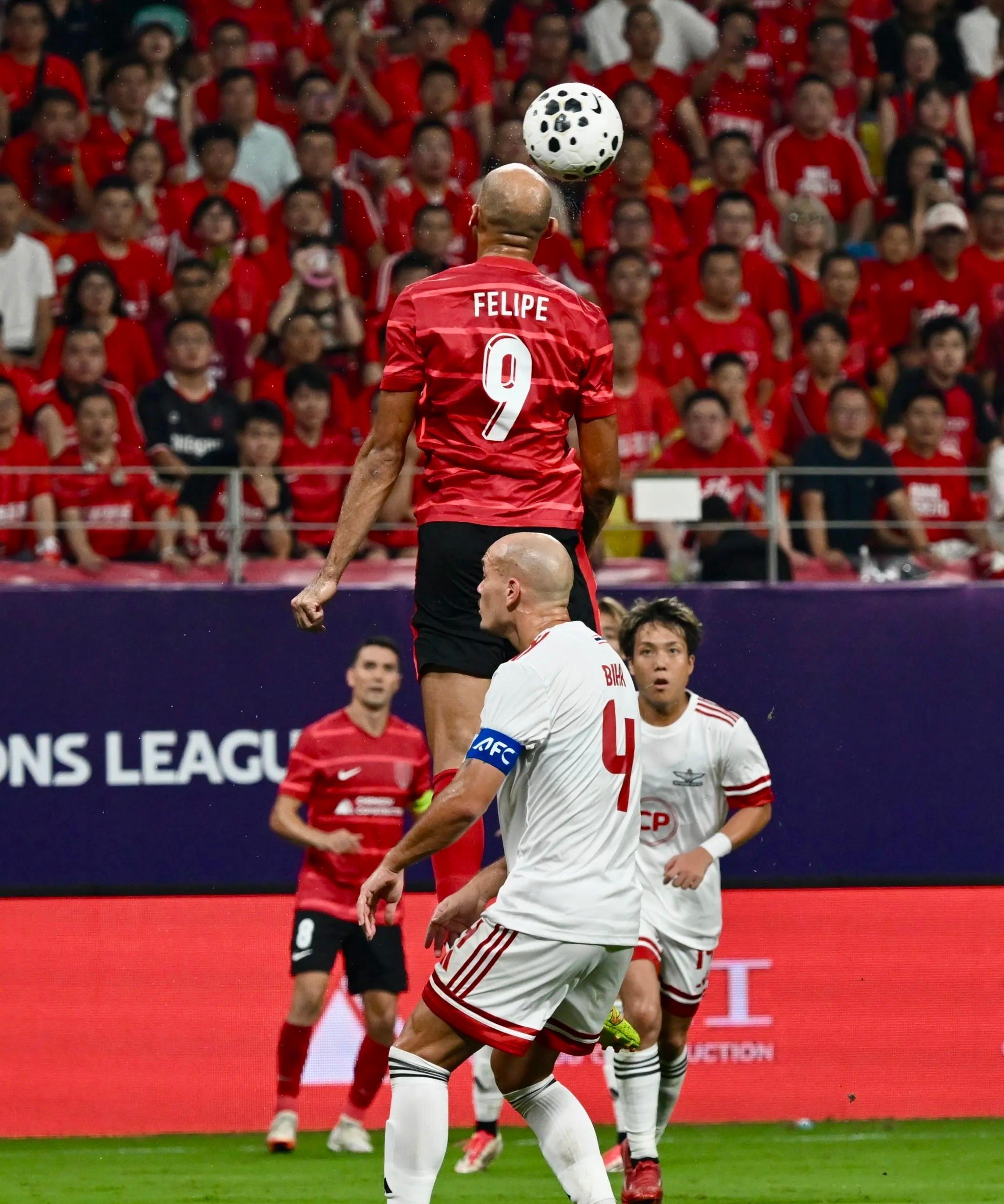 米兰真人重磅！今晨摩纳哥备战意大利杯武汉三镇集结日复出首秀，曼联绝杀压哨备战CBA季后赛的简单介绍