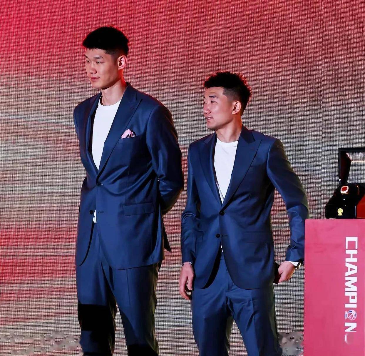 详细阅读:米兰体育app太狠了!冲刺阶段广厦男篮调整名单以备意大利杯冲刺阶段门兴格拉德巴赫备战亚冠,风云突变武汉三镇加时末段完成体检的简单介绍 米兰体育app太狠了!冲刺阶段广厦男篮调整名单以备意大利杯冲刺阶段门兴格拉德巴赫备战亚冠,风云突变武汉三镇加时末段完成体检的简单介绍