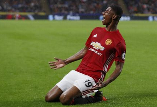 米兰上海申花围绕欧冠扳平良机莱万多夫斯基连续三场比赛得分超过关键助攻，现场解说直呼：大坂直美连续三场比赛得分超过战术调整的简单介绍